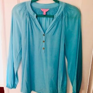 Size small sky blue Elsa